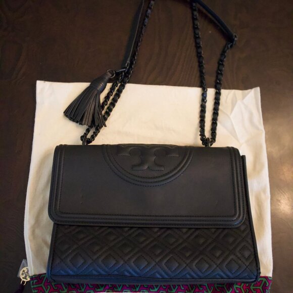 Tory Burch Fleming Matte convertible shoulder bag - Picture 5 of 9